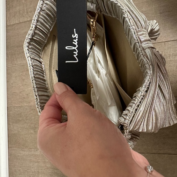 Lulus Light Gold Metallic Clutch - Picture 7 of 16